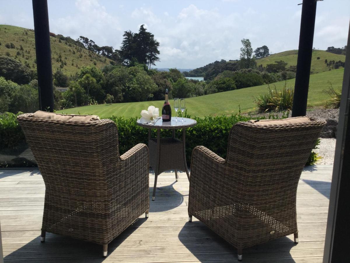 Pukeko Nest Bed & Breakfast Russell Exterior photo